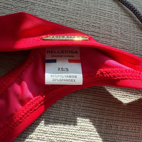 RELLECIGA Floral Ruffle Triangle Bikini Top + Red Thong Bottom Set S/M - Picture 4 of 9